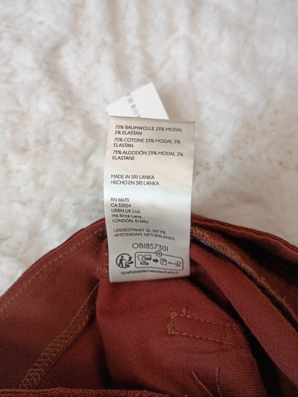 NWT Anthropologie Pilcro Pull-On Mid-Rise Retro Flare Velvet Jeans - Size 25 - Picture 9 of 9